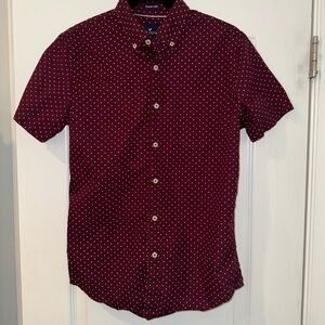 American Eagle Outfitters Red and White Casual Button Down Shirt